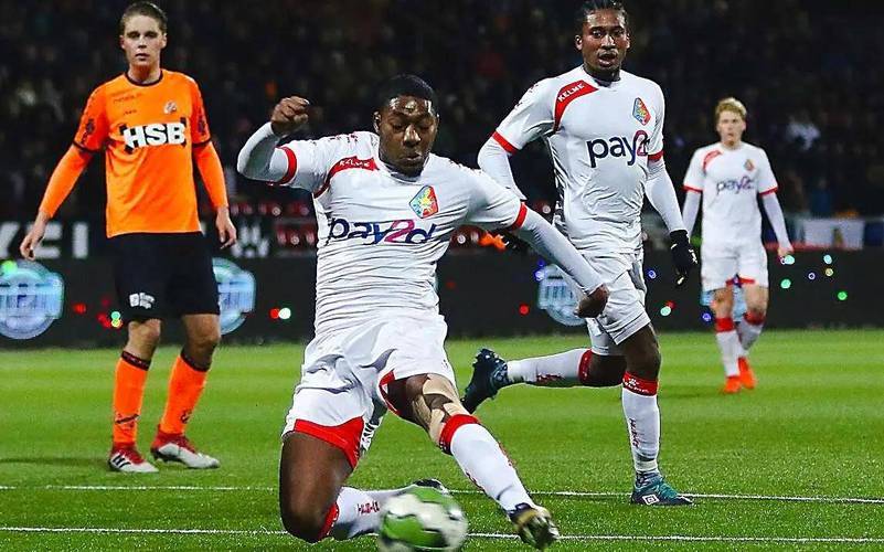 YIHAO-关于赛地聚焦：荷甲关键战热度飙升，马赛战术微调，更衣室稳定，轮换策略被讨论的信息