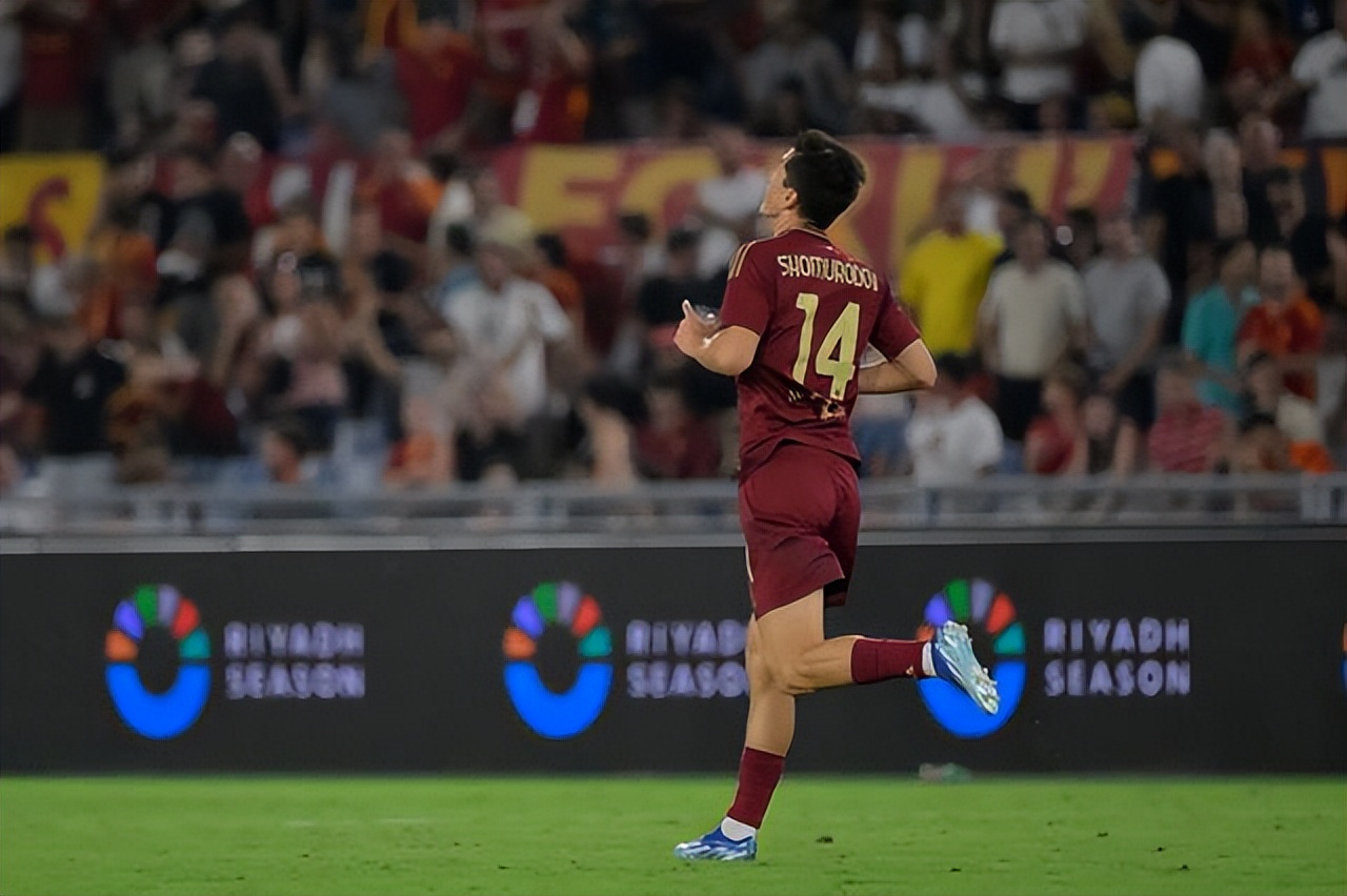 壹号娱乐-赛前里尔备战欧超杯；火线驰援细节流出；话题不断；更衣室氛围转暖的简单介绍