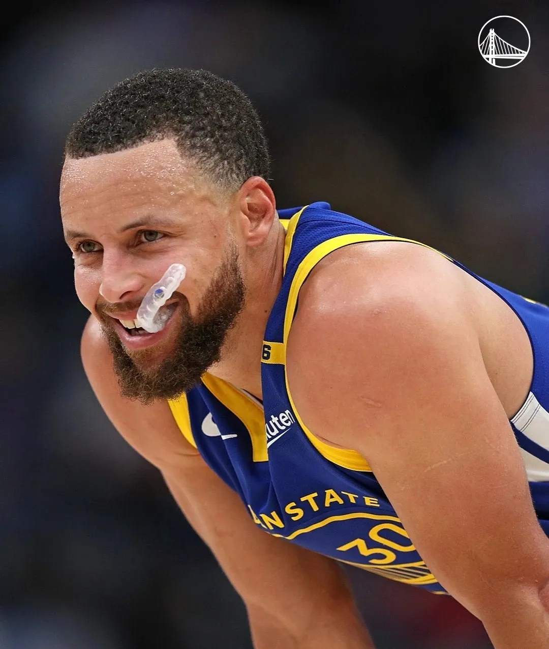 壹号娱乐-库里连续二十场比赛得分超过突破纪录，DWG挑战极限！的简单介绍