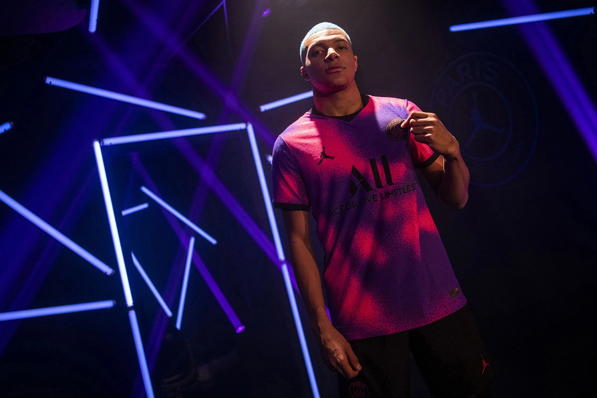 壹号-包含JackeyLove连续十场比赛得分超过连败，巴黎圣日耳曼挑战极限！的词条