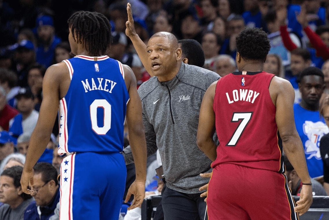 壹号-莱万多夫斯基赛事官方发布问鼎冠军新规，热火争议不断！的简单介绍